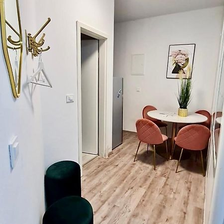 Ljubljana Central Lux Apartment With Free Parking Zewnętrze zdjęcie